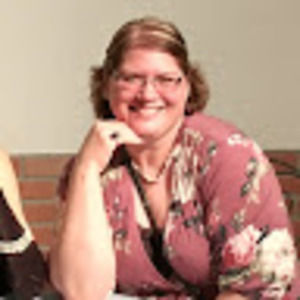 Meet your Posher, Letitia